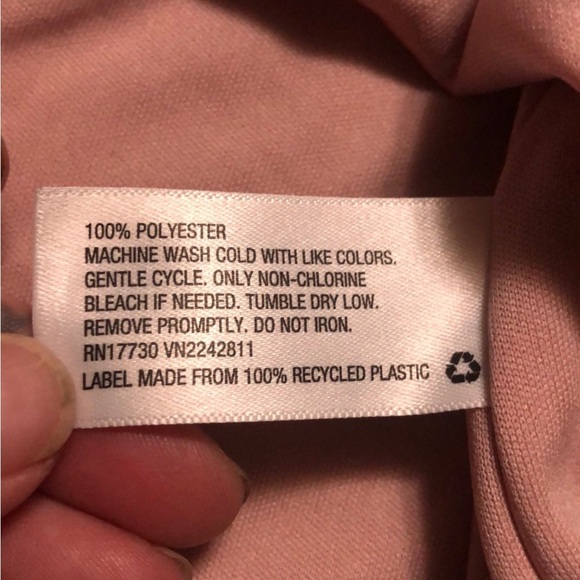 A new day blush color lined blouse - Picture 4 of 4